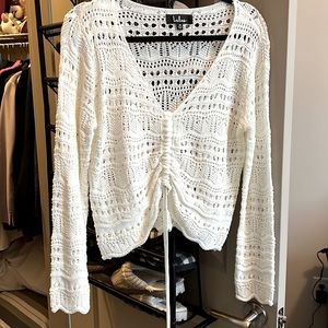 Size medium lulus sweater